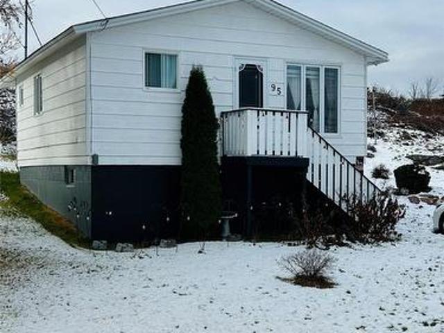 95 Commonwealth Drive, Botwood, NL, A0H 1E0 house for sale | Listing ID 1292 | Royal LePage