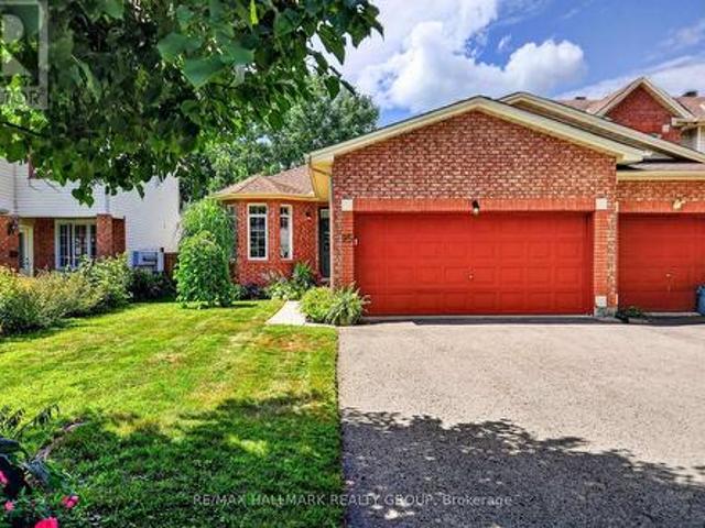 95 College Circle, Ottawa, ON, K1K 4R9 house for sale | Listing ID X13695 | Royal LePage