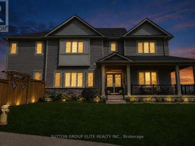 95 Elliot Avenue W, Centre Wellington, ON, N1M 0H9 house for sale | Listing ID X13638 | Royal LePage
