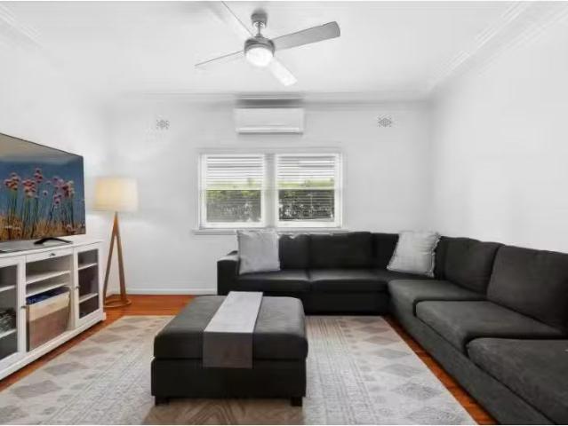 95 Jannali Avenue, Jannali House for rent Listed by Sophie Ga.