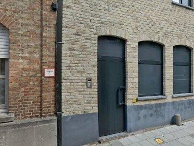 95 m2 apartment for rent in Ieper
