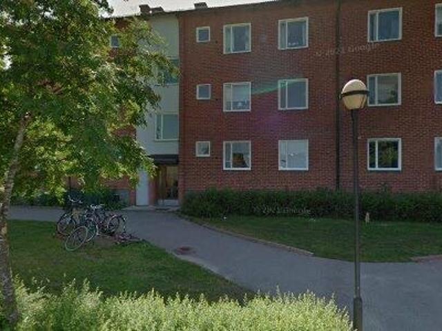 95 m2 lägenhet uthyres i Vingåker