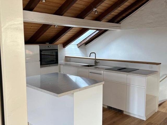 95 m²