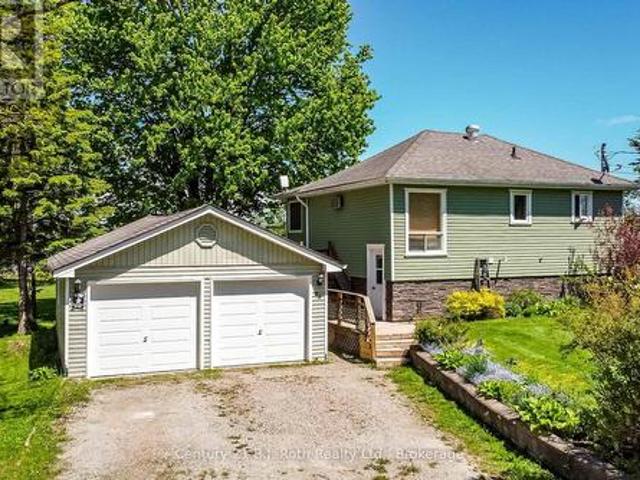 95 Maskinonge Road, Tay, ON, L0K 2A0 house for sale | Listing ID S12177 | Royal LePage
