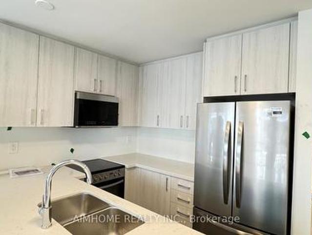 95 Matawin Lane, Richmond Hill, ON, L4B 0H7 townhouse for lease | Listing ID N13704 | Royal LePage