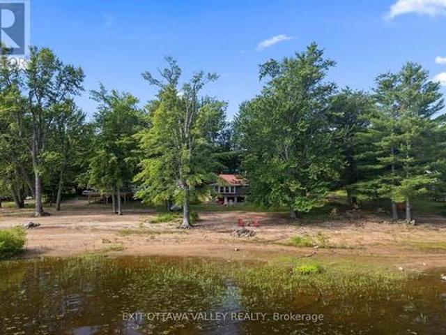 95 Sullivan Point Road, Laurentian Valley, ON, K8A 6W2 house for sale | Listing ID X13552 | Royal LePage