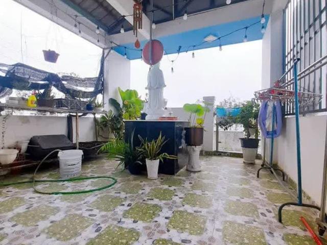 95m2 công nhận đủ nở hậu hxh cách mt 100m thẳng 1 trục!