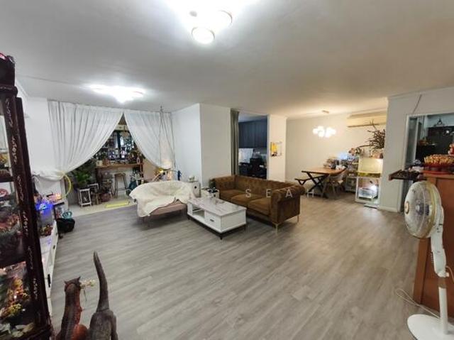 960 Hougang Avenue 9 HDB Apartment For Sale, $778,000, 4 Bed 2 Bath 1,475 sqft $527.00 psf