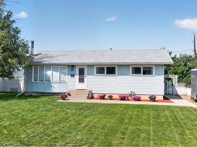 9616 Peace River Road, Fort St. John, BC, V1J 2S5 house for sale | Listing ID R3151 | Royal LePage