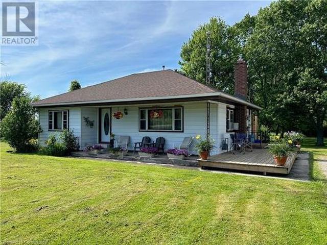 961 Canal Bank Road, Dunnville, ON, N1A 2W5 house for sale | Listing ID XH4199 | Royal LePage