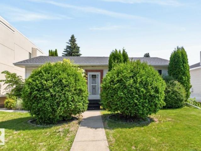 9627 Street Nw, Edmonton, AB, T5N 2Z2 house for sale | Listing ID E4498 | Royal LePage