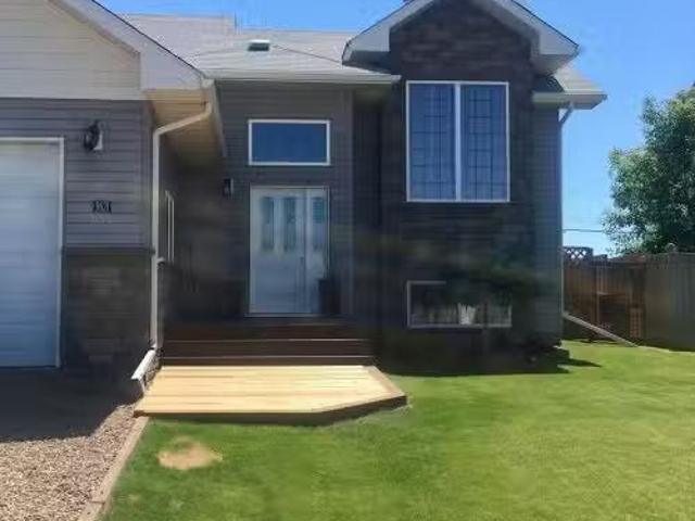 9621 100 Ave, Lac La Biche, AB, T0A 2C0 house for sale List.