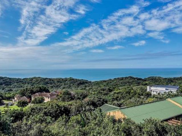 962 m² Land available in Chintsa