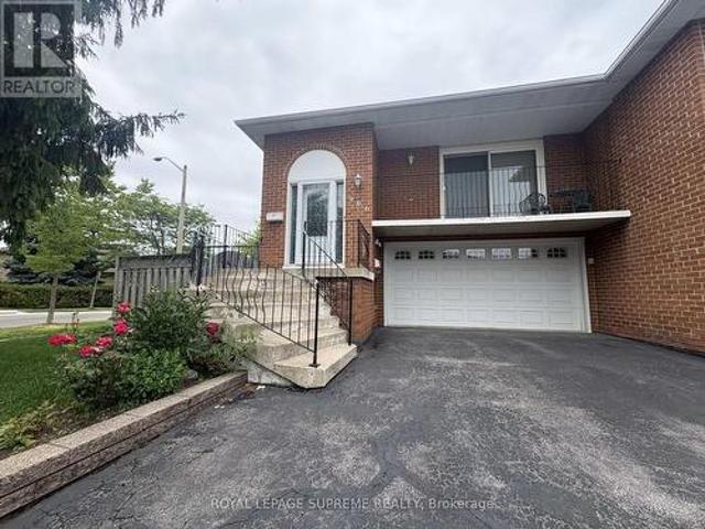 966 Lovingston Crescent, Mississauga, ON, L4W 3S7 house for lease | Listing ID W13478 | Royal LePage