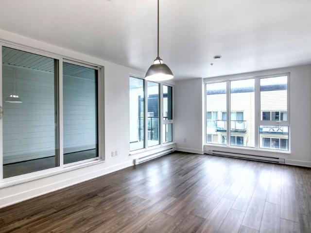 9675 Av. Papineau