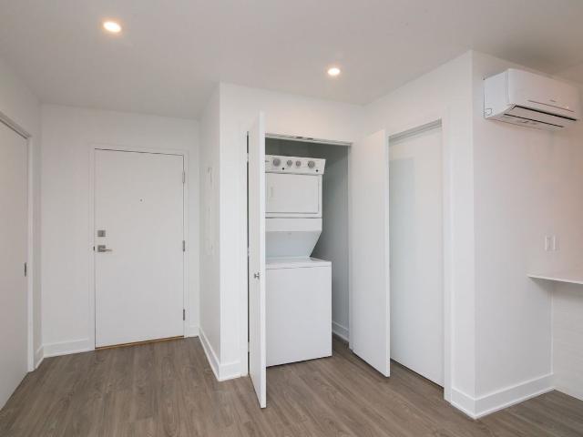 9675 Papineau 1 Bedroom Apartment for Rent at 9675 Av Papineau, Montréal, QC H2B 3C8 Ahuntsic