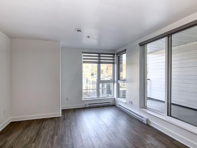 9675 Papineau