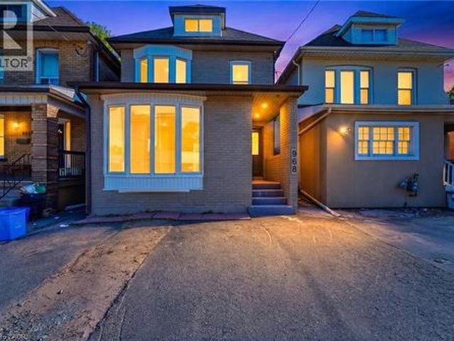 968 Main Street E, Hamilton, ON, L8M 1M8 house for sale | Listing ID 40836 | Royal LePage