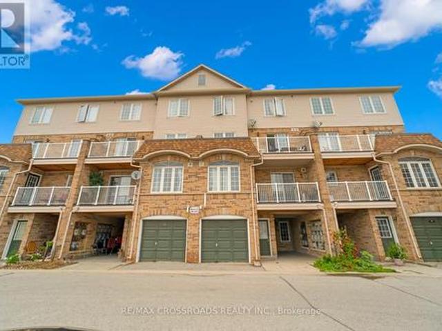 96 200 Mclevin Avenue, Toronto, ON, M1B 6C6 townhouse for sale | Listing ID E12191 | Royal LePage