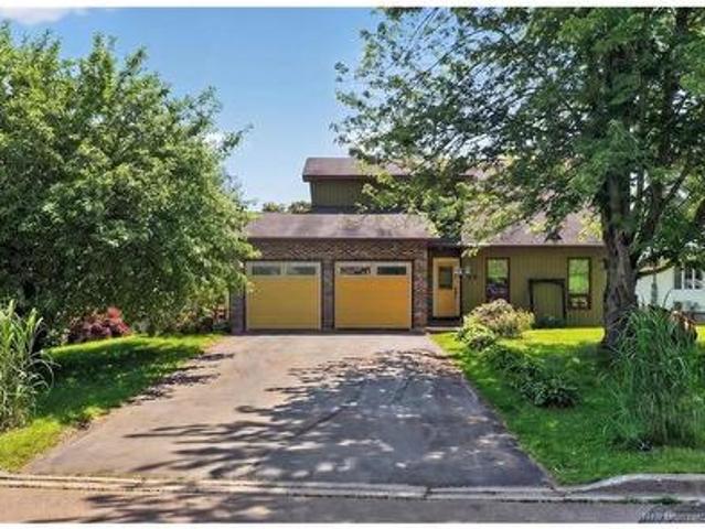 96 Teakwood Wy, Moncton, NB, E1G 1V3 house for sale | Listing ID NB143426 | Royal LePage