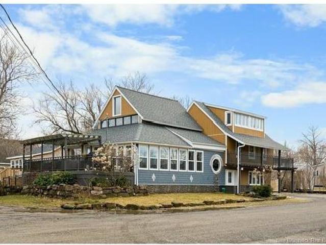 96 Third Ave, Pointe Du Chêne, NB, E4P 5M9 house for sale | Listing ID NB115800 | Royal LePage
