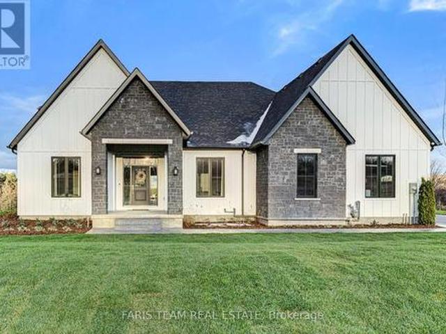 96 Waverly Heights, Tay, ON, L0L 1P0 house for sale | Listing ID S12133 | Royal LePage