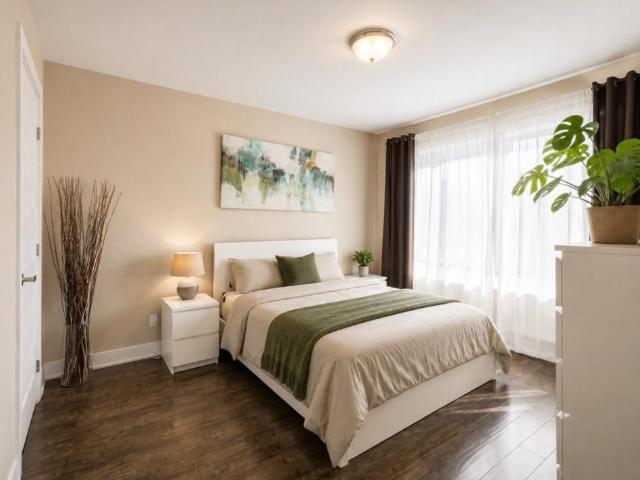 96 Boul. Cartier O H7N 2H5, H7N 2H5, Laval