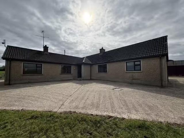 96 Cappagh Road
