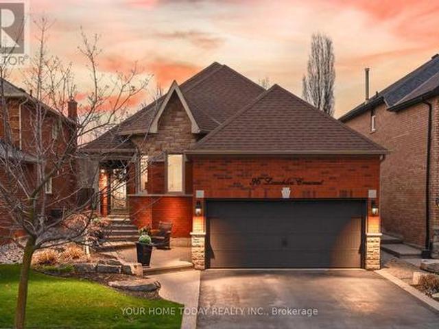 96 Lauchlin Crescent, Halton Hills, ON, L7G 5R5 house for sale | Listing ID W13117 | Royal LePage