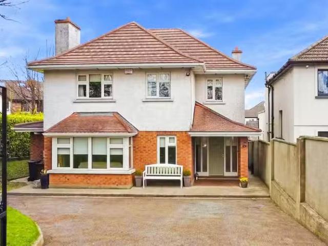 96 Monkstown Avenue, Blackrock, Dublin, A94 XP93