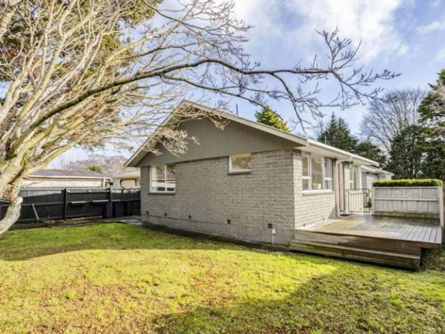 96B Crofton Road, Harewood, Christchurch City