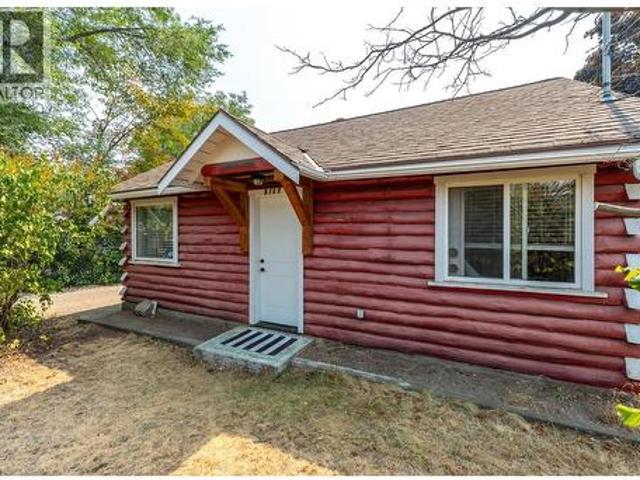 9705 Sargeant Street, Summerland, BC, V0H 1Z3 house for sale | Listing ID 10396 | Royal LePage