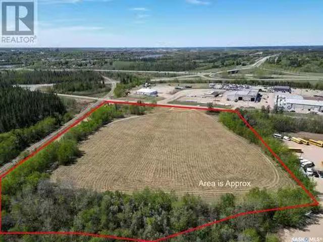 970 Central Avenue N, Prince Albert, SK, S6V 7J6 vacant land.