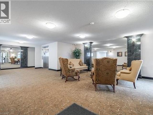 970 Golf Links Road Unit# 306, Ancaster, ON, L9K 1J8 condo for sale | Listing ID 40844 | Royal LePage