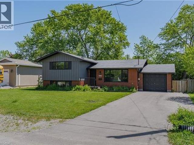 970 Parkdale Avenue, Fort Erie, ON, L2A 5B6 house for sale | Listing ID 40837 | Royal LePage