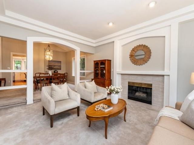 9729 Street, Surrey, BC, V4N 4V9 house for sale | Listing ID R3141 | Royal LePage