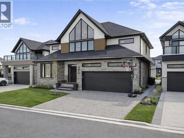 972 Stonecliffe Walk Unit# 18, Kitchener, ON, N2P 0K5 house for sale | Listing ID 40848 | Royal LePage