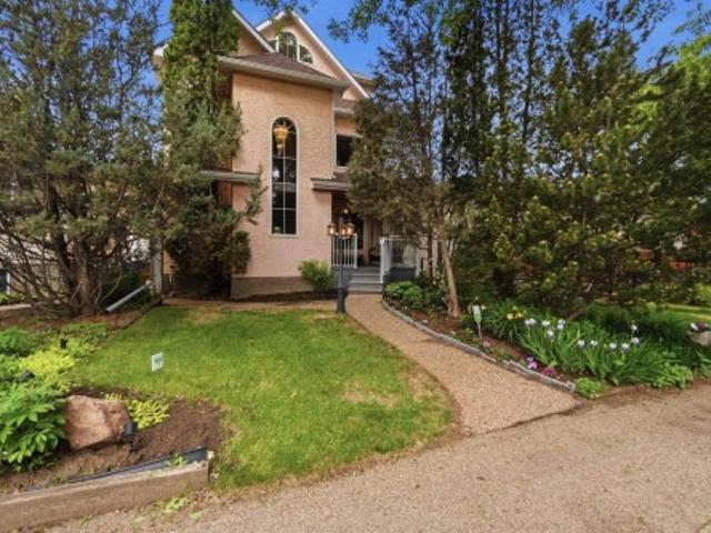 9730 95 Street Nw, Edmonton, AB, T6C 3X7 house for sale | Listing ID E4493 | Royal LePage