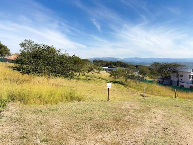 973 m² Land available in The Rest Nature Estate