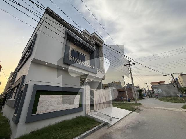 974sqrft Clasic Look House For Sale In Bismillah Housing Scheme