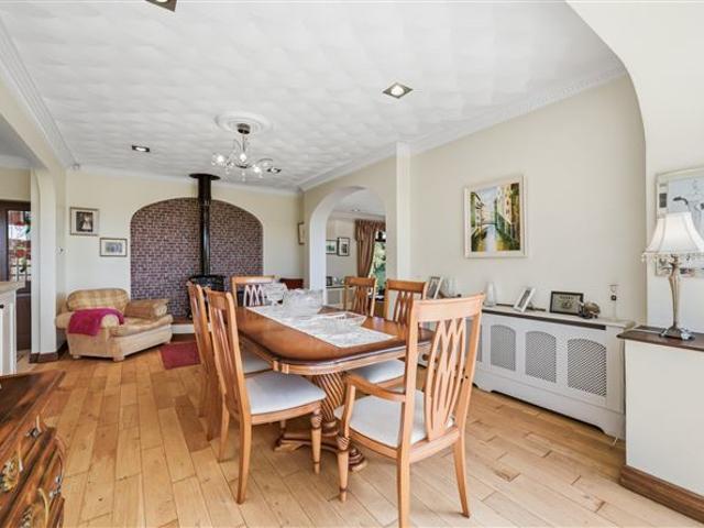 975,000 | Copperdale, Rathview Park, Ferrybank, Co. Kilkenny Sherry FitzGerald John Rohan 5005 MyHome. Ie Residential