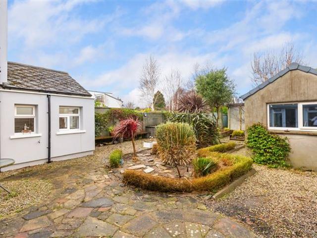 975,000 | 1 Ard Lorcain Villas, Glenalbyn Road, Stillorgan, Co. Dublin Sherry FitzGerald Dundrum 4981 MyHome. Ie Residential