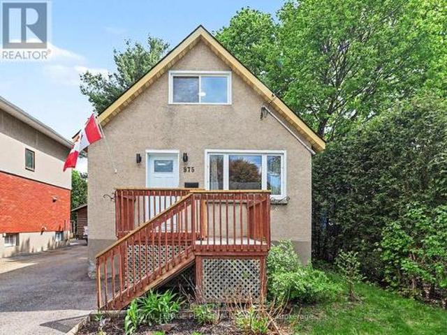 975 Sheridan Avenue, Ottawa, ON, K1Z 6M4 house for sale | Listing ID X13150 | Royal LePage