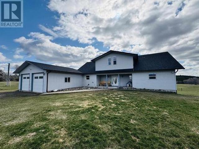 977 Isnardy Road, Williams Lake, BC, V2G 4W9 house for sale | Listing ID R2992 | Royal LePage