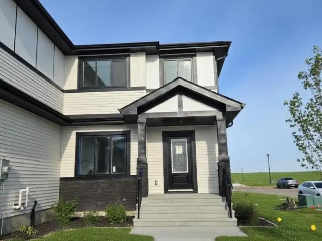 9802 107 Morinville AV
