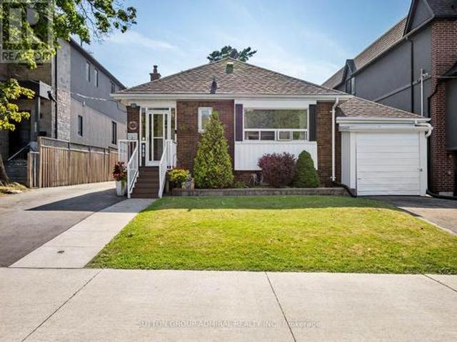 980 Kipling Avenue, Toronto, ON, M9B 3L2 house for sale | Listing ID W13633 | Royal LePage