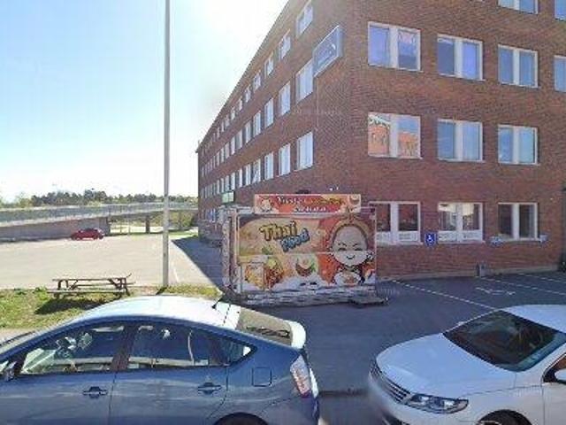 980 m2 kontor uthyres i Västerort