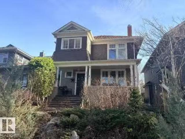 9819 92 Avenue, Edmonton, AB, T6E 2V4 house for sale Listin.