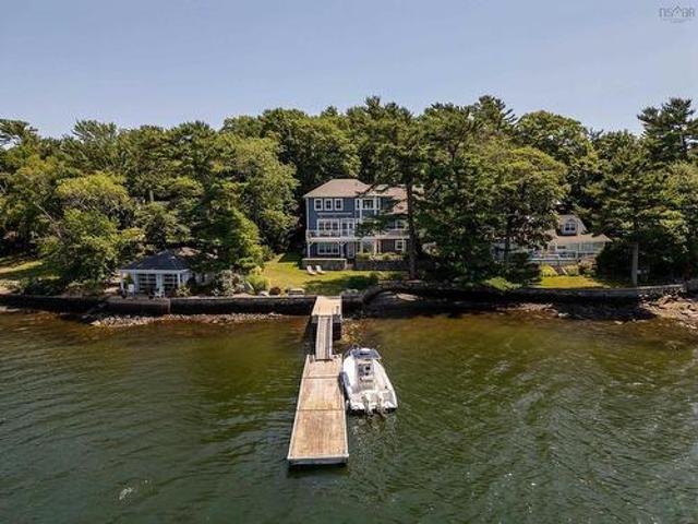 981 Shore Drive, Bedford, NS, B4A 2E6 house for sale | Listing ID 202417 | Royal LePage