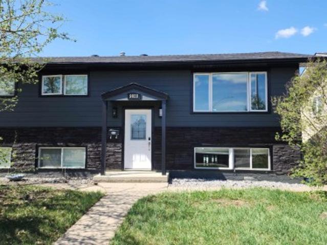 9828 Street, Edmonton, AB, T5P 3X4 house for sale | Listing ID E4489 | Royal LePage